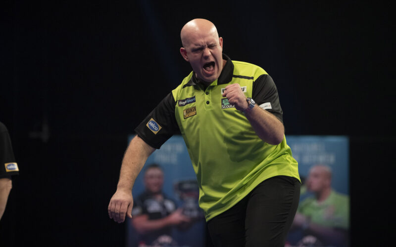 Michael van Gerwen is de nummer 1 op de Order of Merit van de PDC.